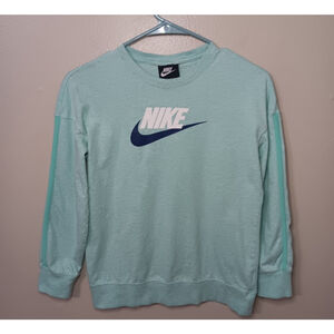 Nike Sportswear Girl's Large T-shirt Long Sleeve Logo Tee Mint Green CJ7435-349